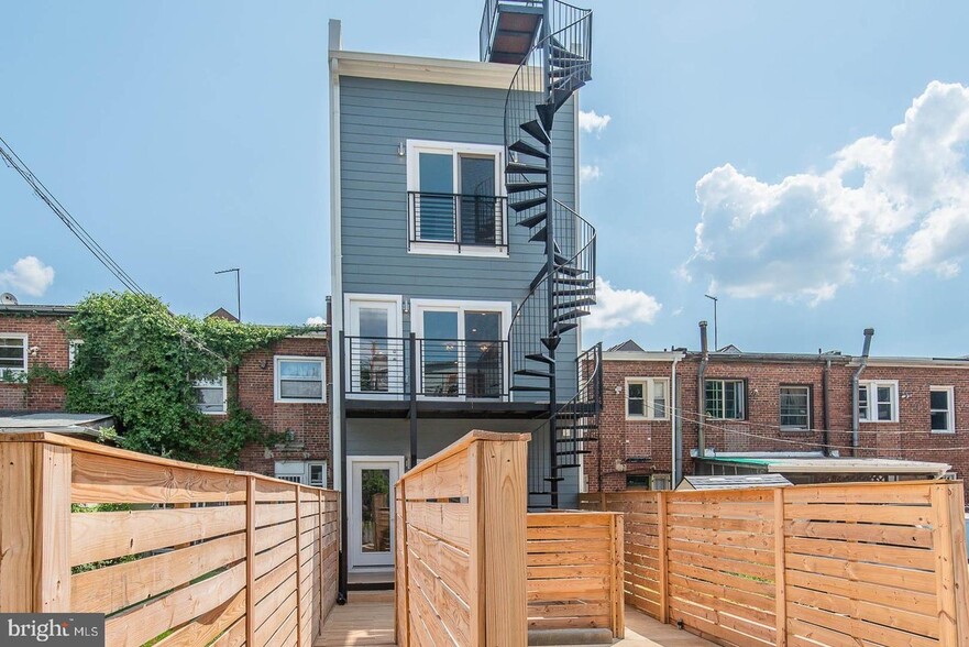 Back - 3212 8th Street, NE