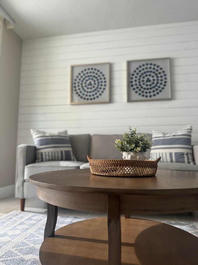 Building Photo - 4105 Residence Drive