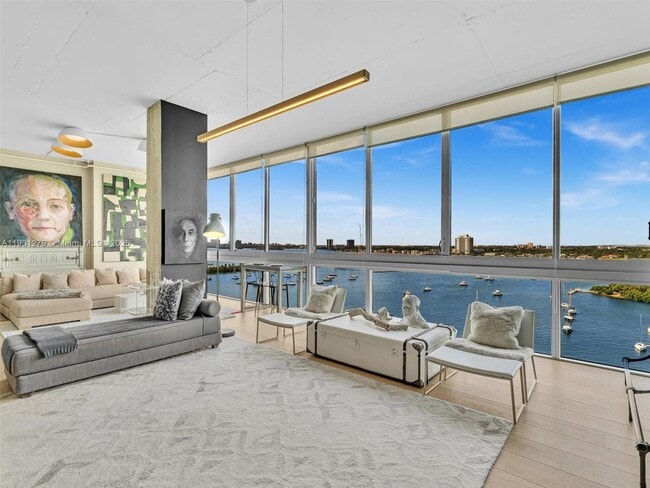 Building Photo - 7934 West Dr