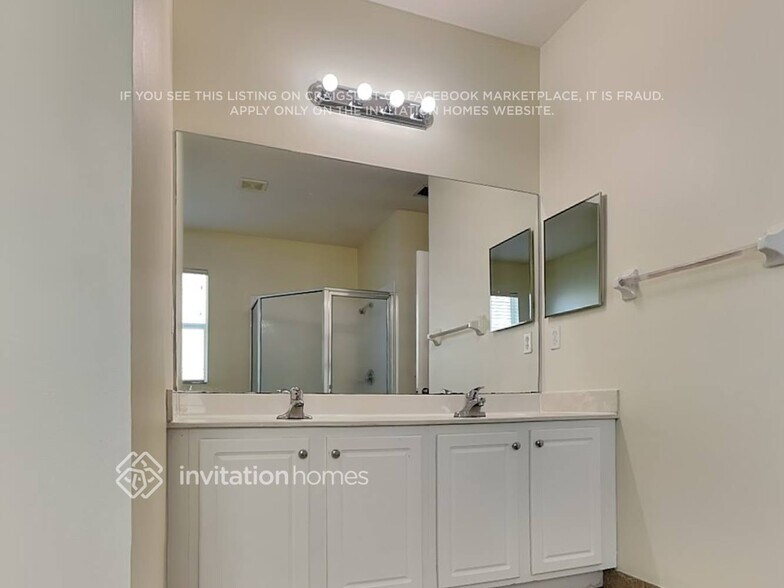 Building Photo - 817 Quartz Terrace