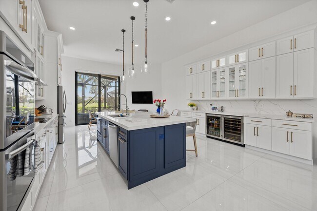 Building Photo - 4413 Barclay Fair Way