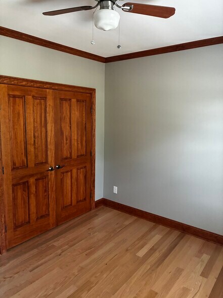 Building Photo - 285 Marlborough St