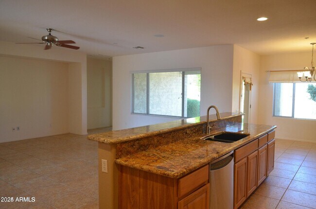 Building Photo - 3316 W Inspiration Dr