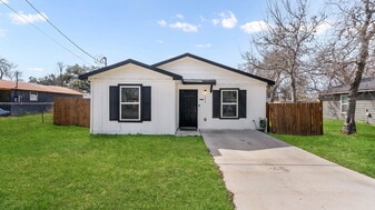 Building Photo - 225 Virginia St