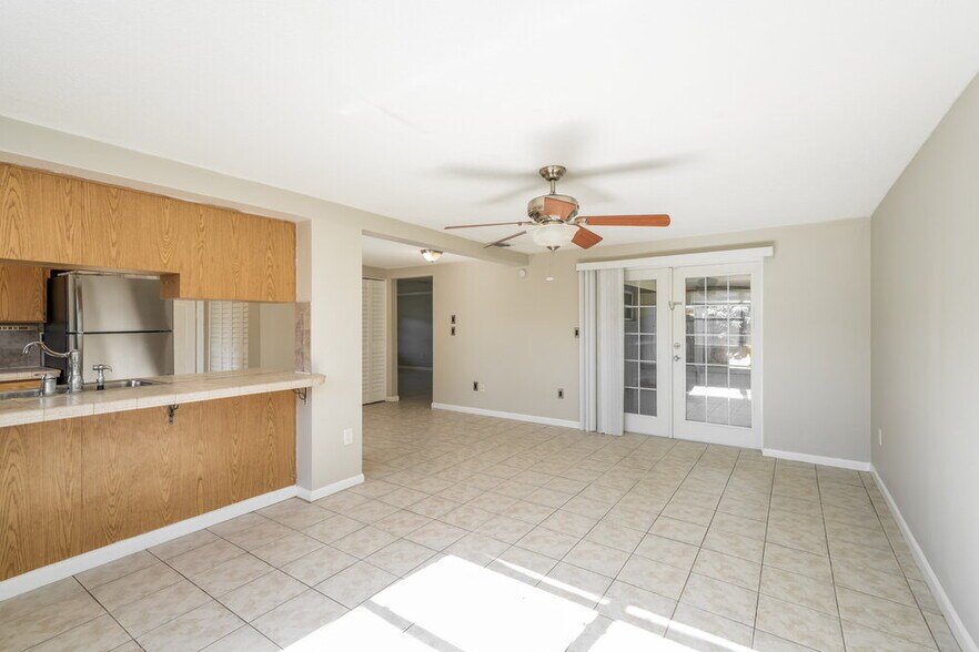 Building Photo - 7211 Moravian Dr