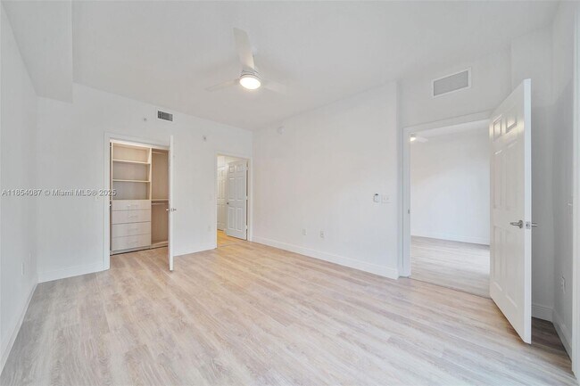 Building Photo - 10170 SW 7th St
