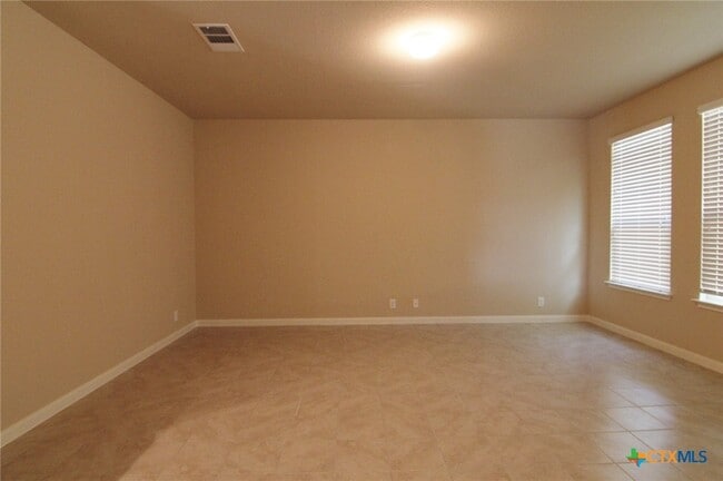 Building Photo - 1330 Ace Ranch St