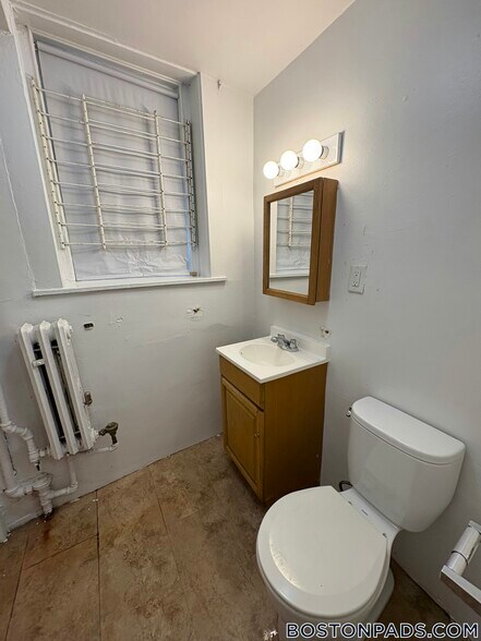 Building Photo - 119 Sutherland Rd