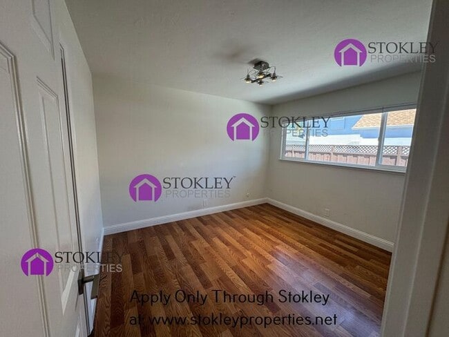 Building Photo - 626 Windsor St