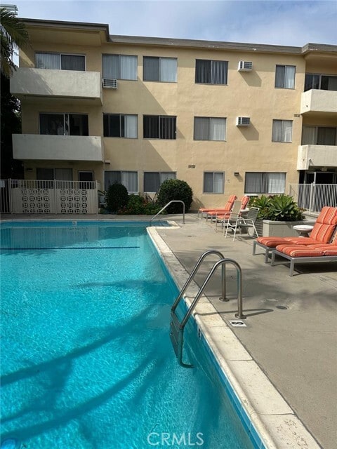 Building Photo - 11692 Chenault St