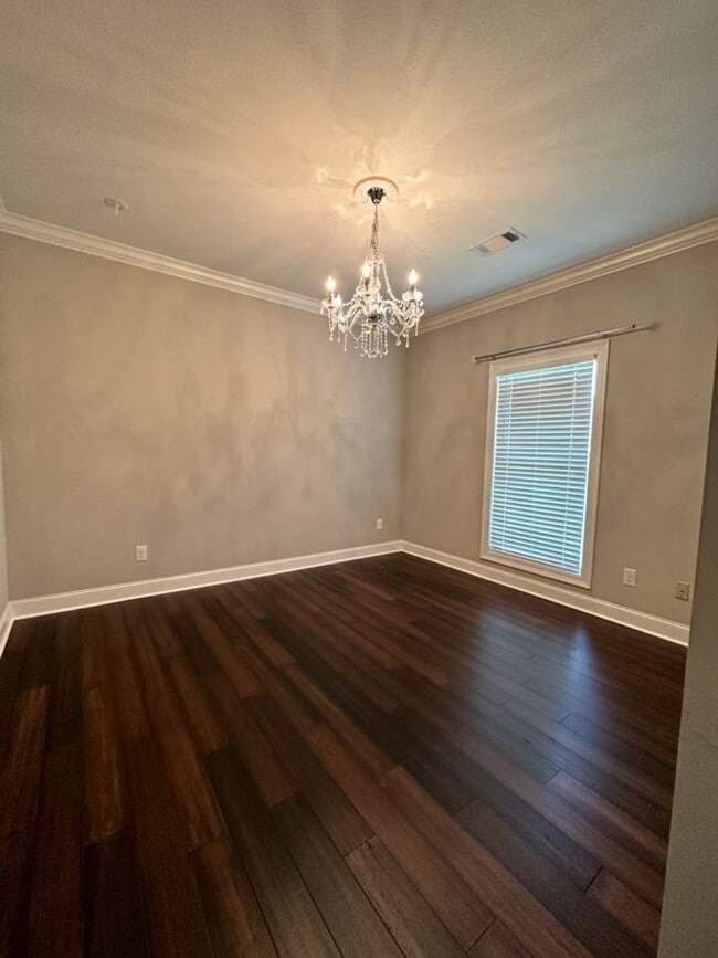 Building Photo - Beautiful Newer 3 Bedroom Home in Pearl!!!