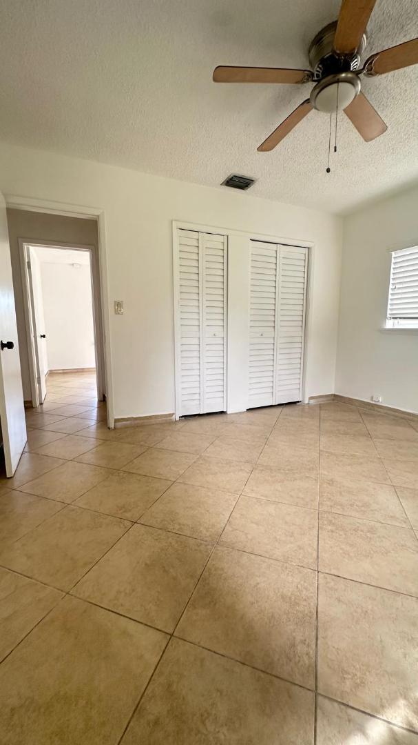 Building Photo - 1755 NE 18th St