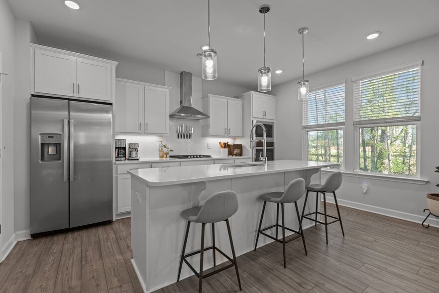 Building Photo - 604 Craftsman Rdg Trl