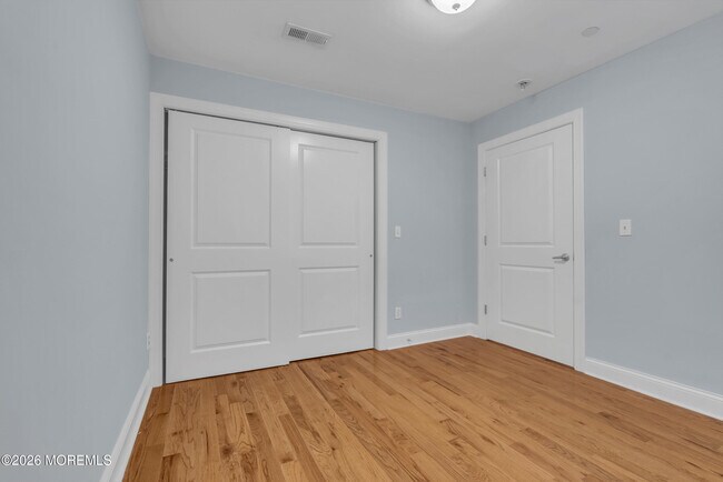 Building Photo - 1136 Ocean Ave