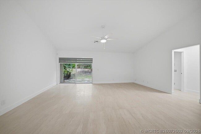 Building Photo - 4112 Pine Ridge Ln