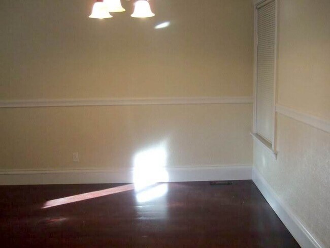 Building Photo - 11TH AVE LITTLE