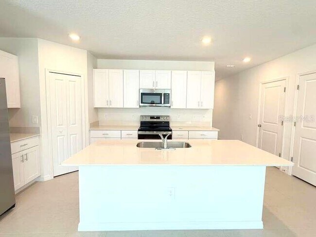 Building Photo - 12088 Brae Wy