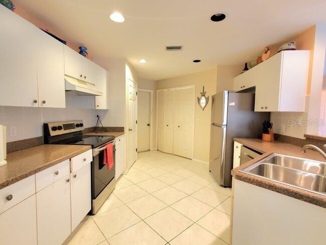 Building Photo - 417 Islamorada Blvd