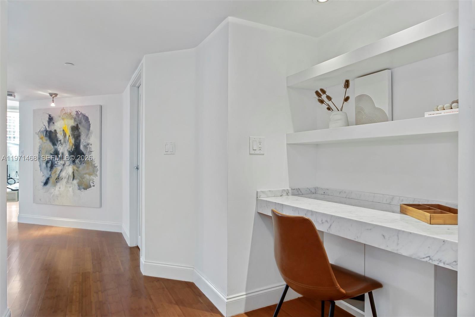 Building Photo - 1717 N Bayshore Dr