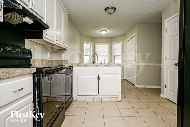 Building Photo - 340 Weatherly Dr