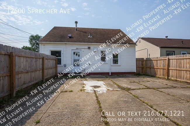 Building Photo - 12600 Sprecher Ave