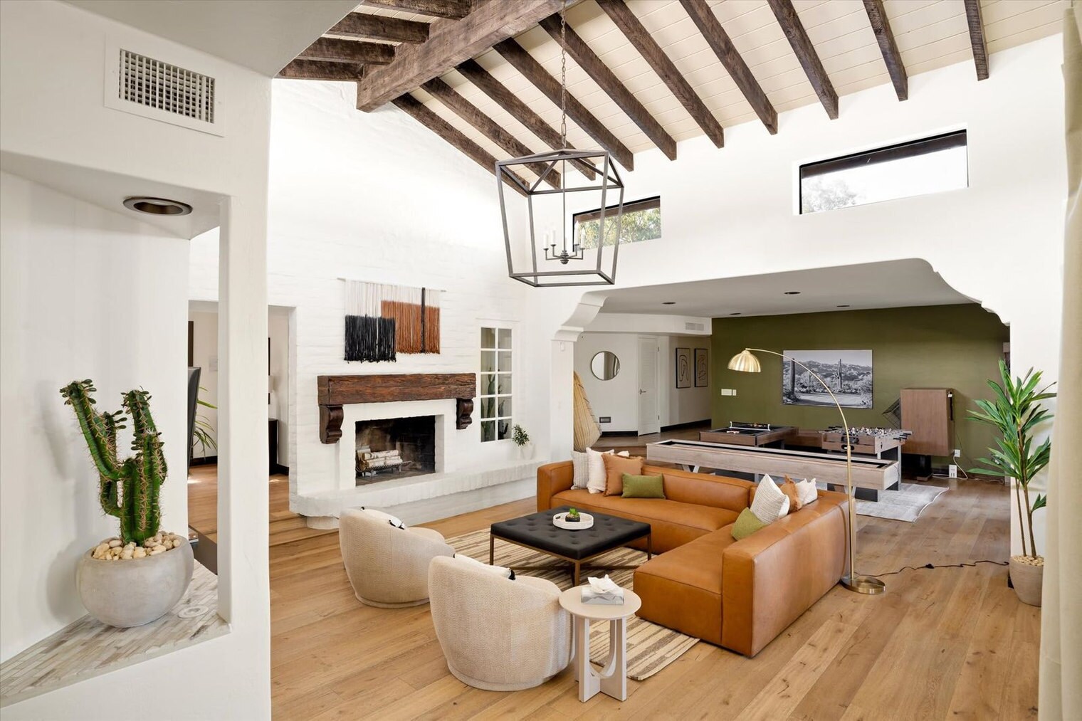 Building Photo - 4744 Saguaro Pl