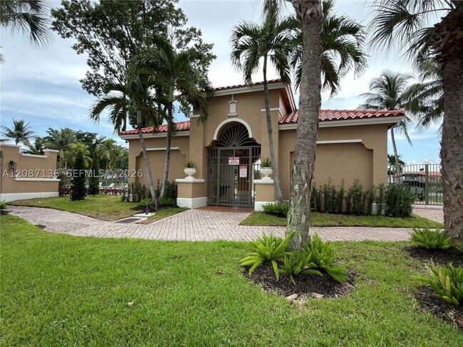 Building Photo - 6520 NW 114th Ave