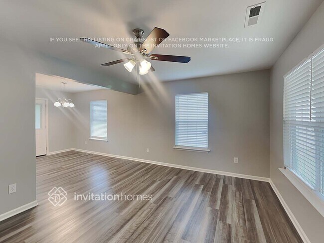 Building Photo - 1308 Crandon Dr