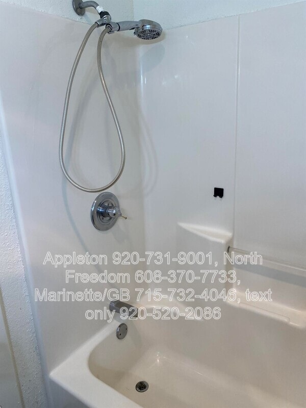 Building Photo - S7559 US-12