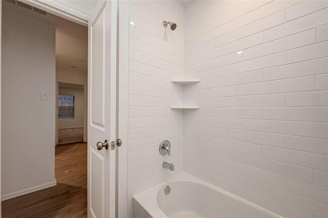 Building Photo - 27123 River Birch Ridge Dr
