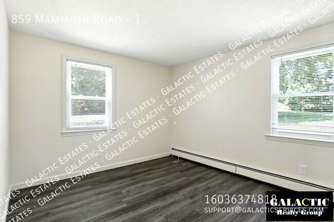 Building Photo - 859 Mammoth Rd