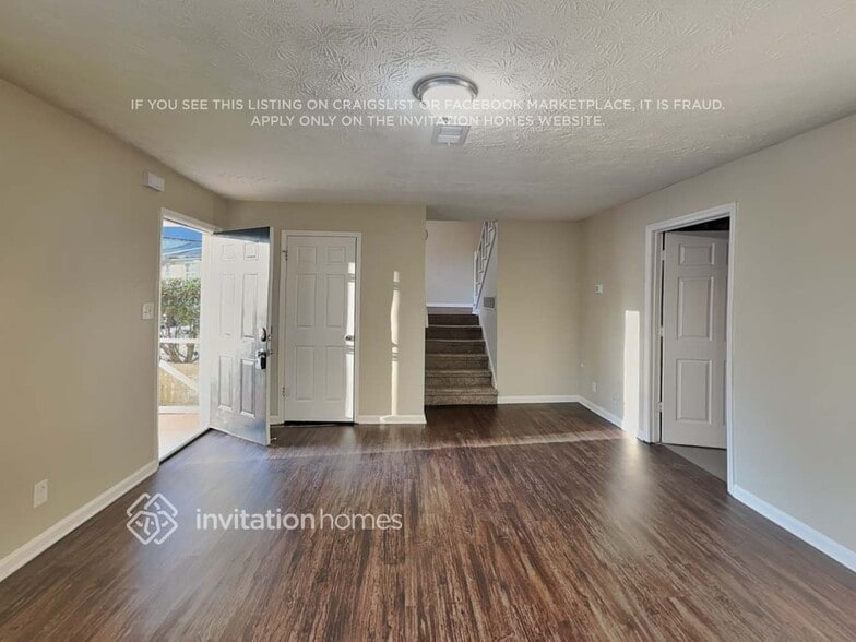 Building Photo - 1330 Timbercrest Ct