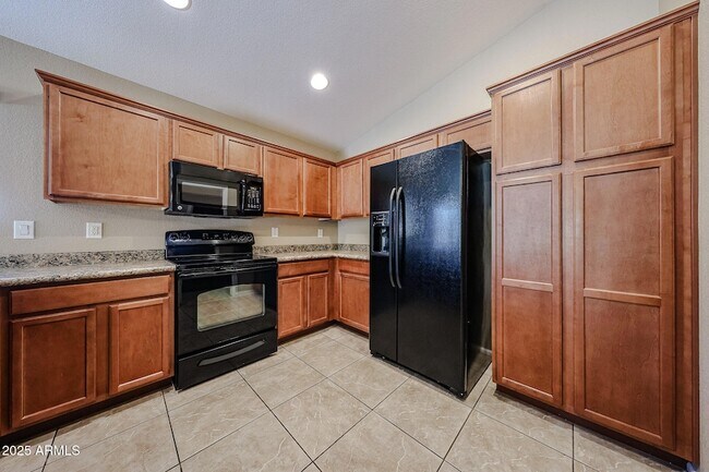 Building Photo - 4193 E Sandy Way