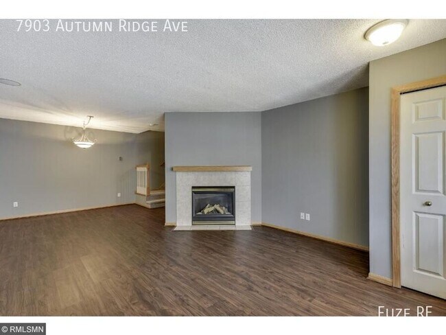 Building Photo - 7903 Autumn Ridge Ave