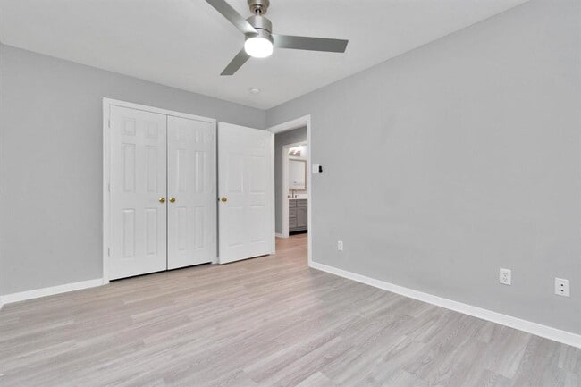 Building Photo - 1210 Foxland Chase St