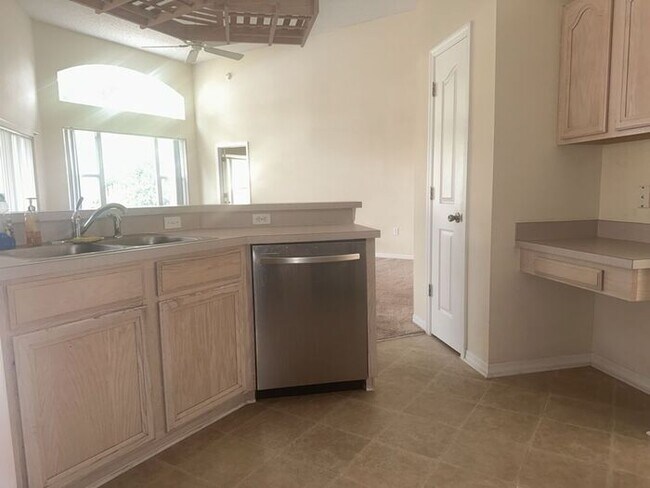 Building Photo - WEST BAY