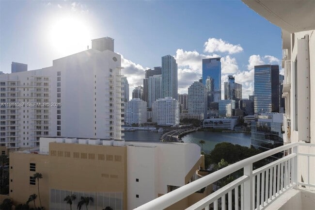 Building Photo - 770 Claughton Island Dr