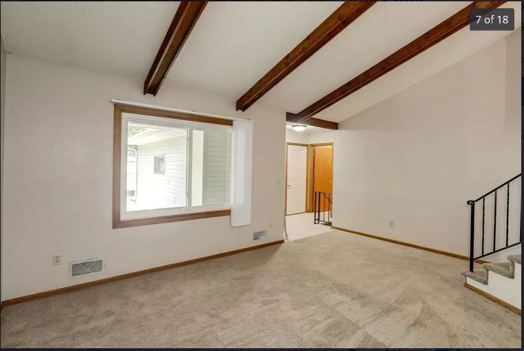 Building Photo - 1377 Hadley Ave N