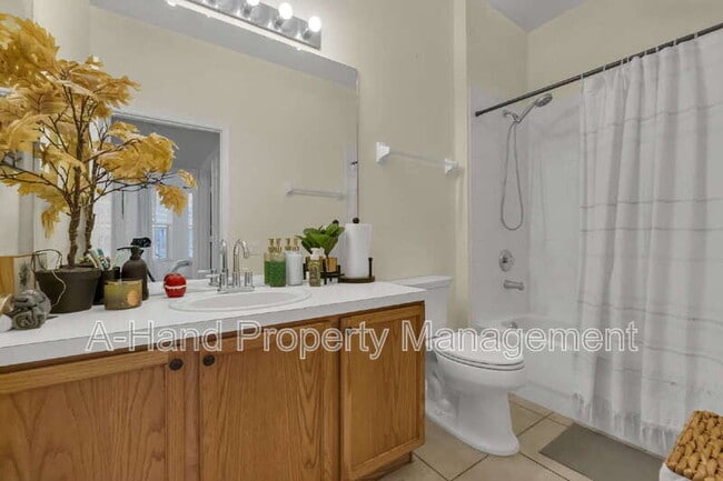 Building Photo - 3134 River Branch Cir