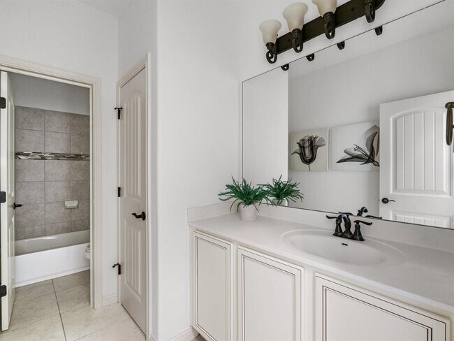 Building Photo - 307 Ansley Cove