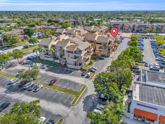 Building Photo - 10400 SW 108th Ave