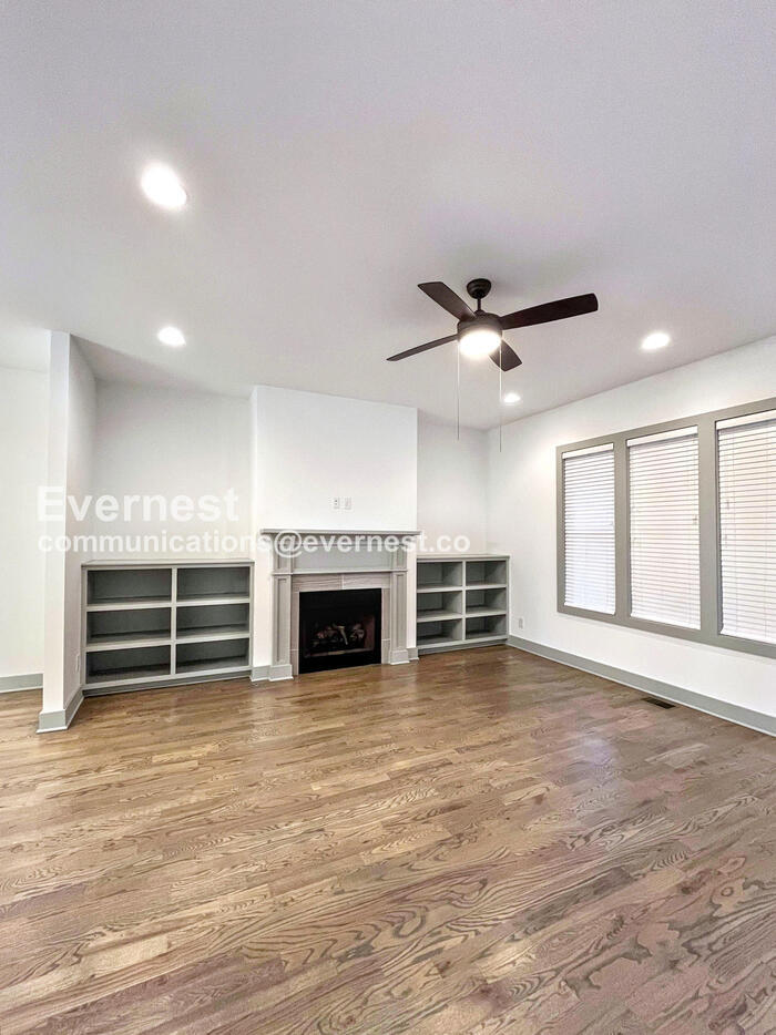 Building Photo - 915B Caruthers Ave