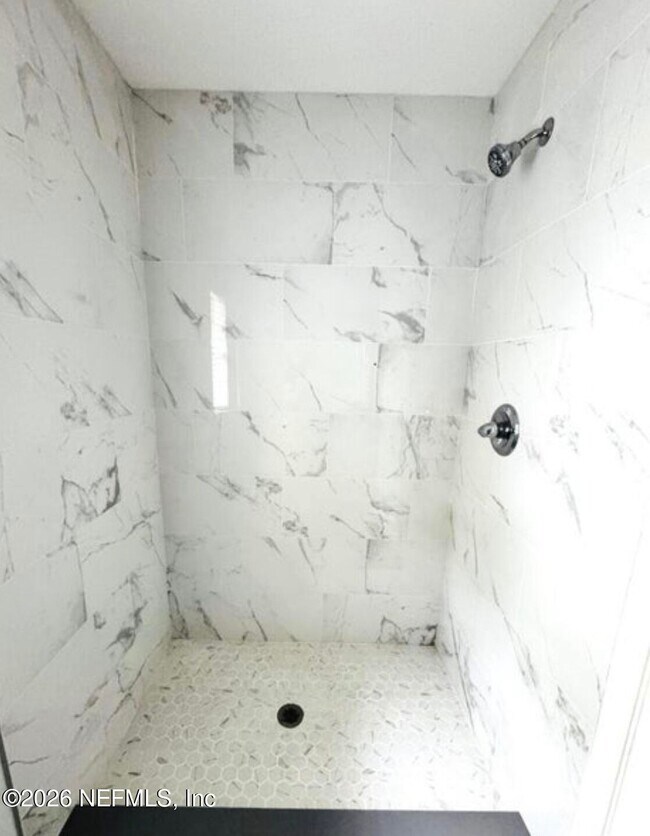 Building Photo - 8046 Triumph Ln S