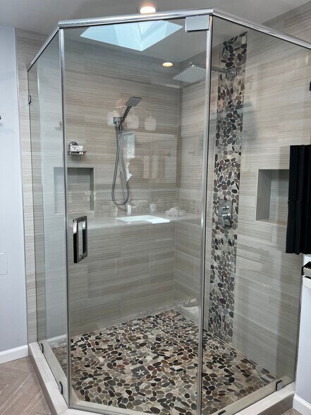 Bathroom - 207 Avenue C