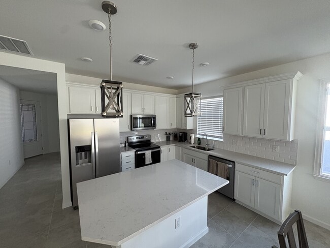 Building Photo - 17820 Star Ruby Pl