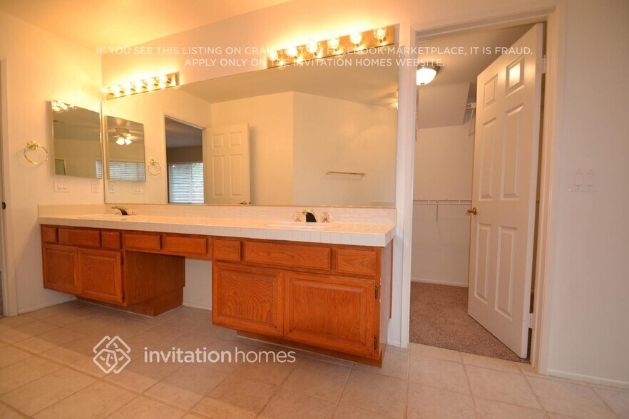 Building Photo - 41231 Crispi Ln
