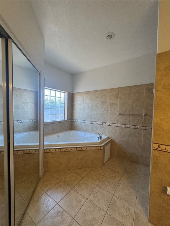 Building Photo - 4402 Cll Viveza