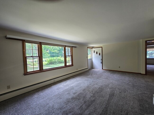 Building Photo - 58 Old Hawleyville Rd