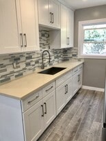 Building Photo - 1147 S Corning St