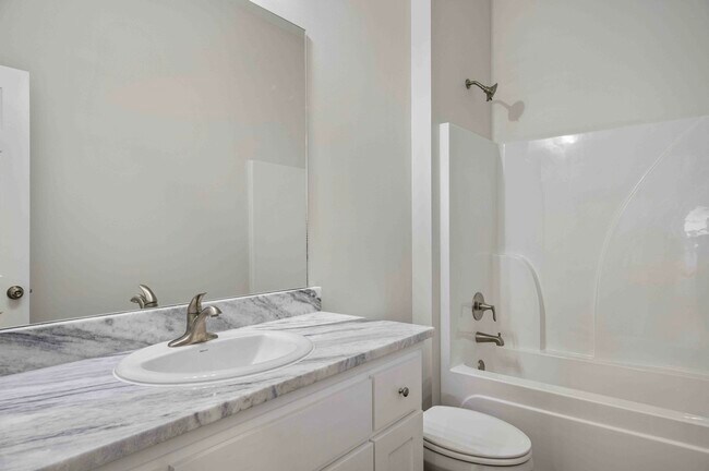 Building Photo - 105 Santa Marta Dr